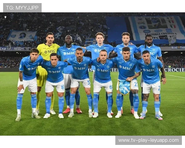 那不勒斯的突破之路：边路引入爆发型前锋，续写意甲传奇