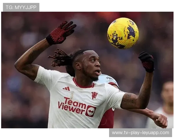 10轮丢16球！曼联2-2平弱旅，5分钟崩盘只是假象？7000万引援还藏坑！，曼联第二轮