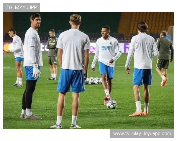 欧洲冠军联赛：皇马逆转晋级，淘汰赛火热进行！，欧冠联赛_皇马晋级八强