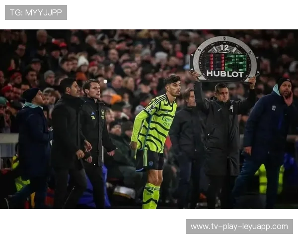 曼城备战联赛杯决赛,对阵阿森纳的对决备受关注 曼城备战联赛杯决赛,对阵阿森纳的对决备受关注